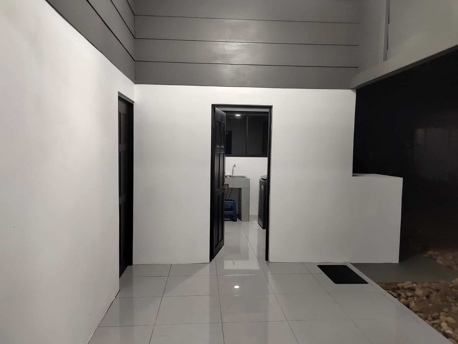 438ca102-e6ff-43bf-ac97-456fcbfe9c31